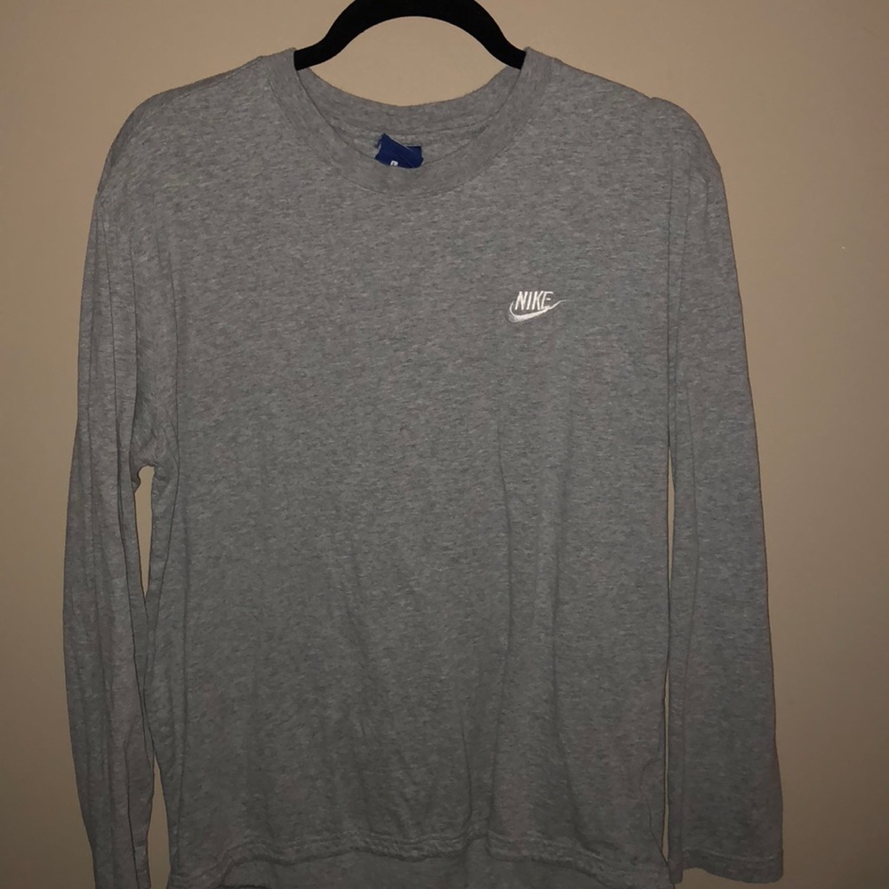 Grey Nike Long Sleeve T-Shirt